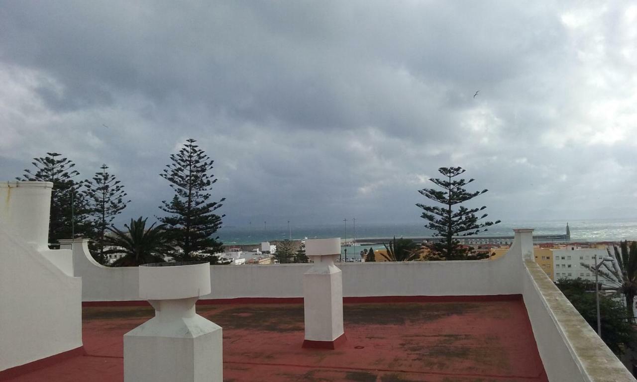 Bonito, luminoso, cerca del mar con Parking Apartment Tarifa Exterior foto